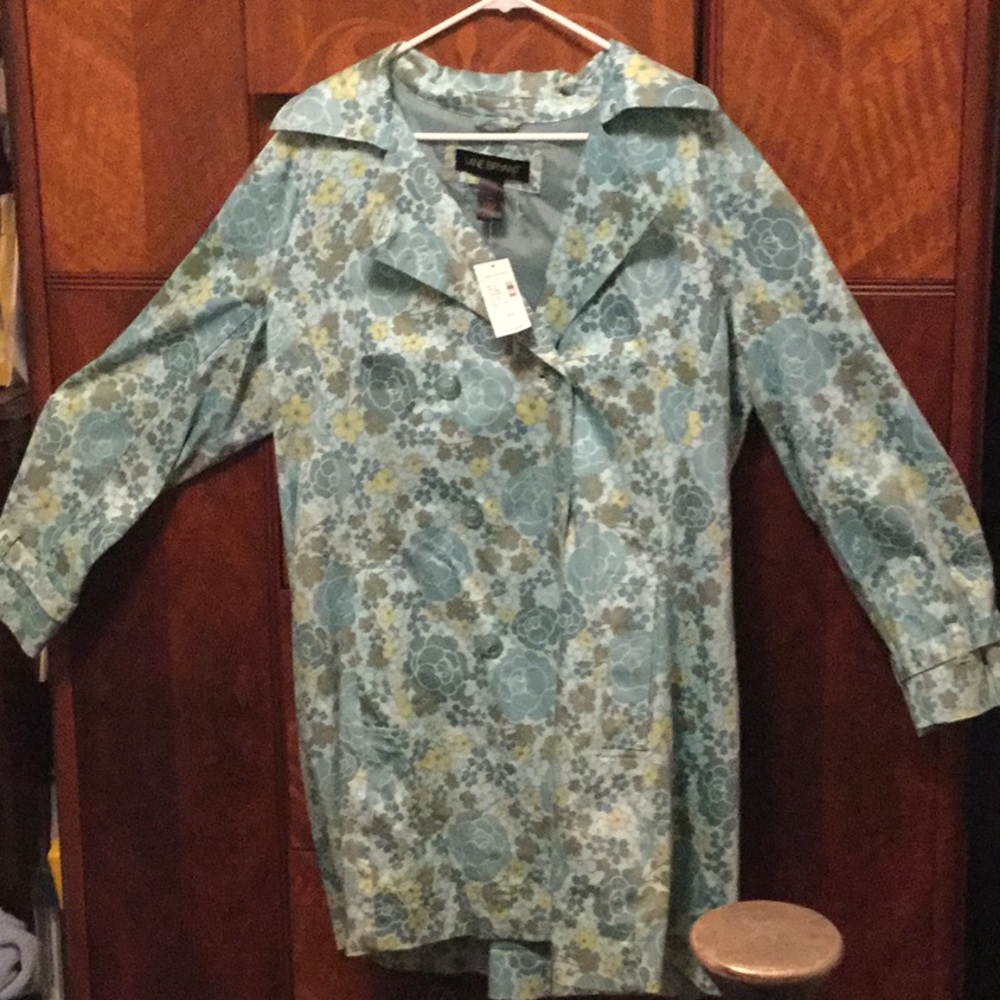 Ladies lined, flower trench coat